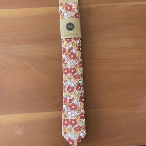 Frank and Buck skinny tie